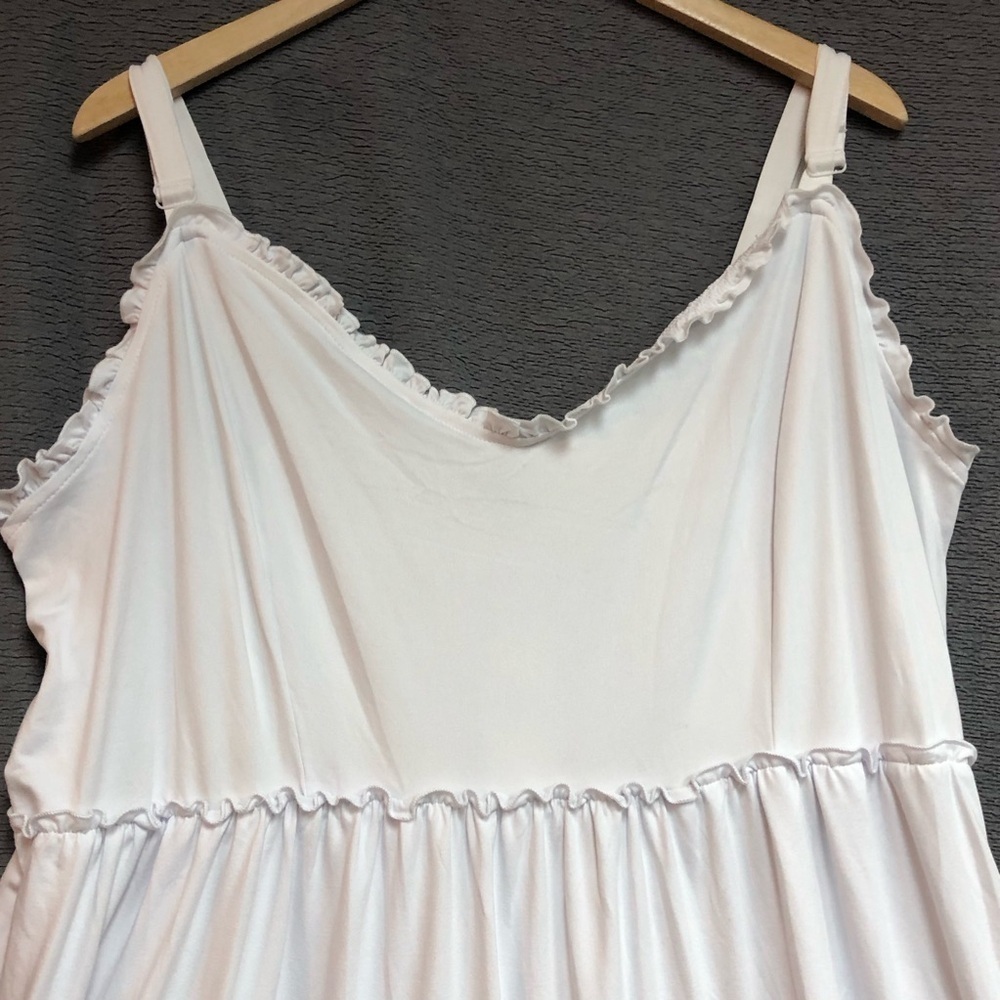 Rue 21+ 4X white sleeveless sundress It has 3 layers of ruffles
Ptp is 22 to 28 - Picture 3 of 4